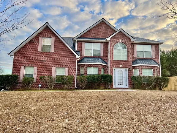 6056 Redtop Loop, Fairburn, GA 30213