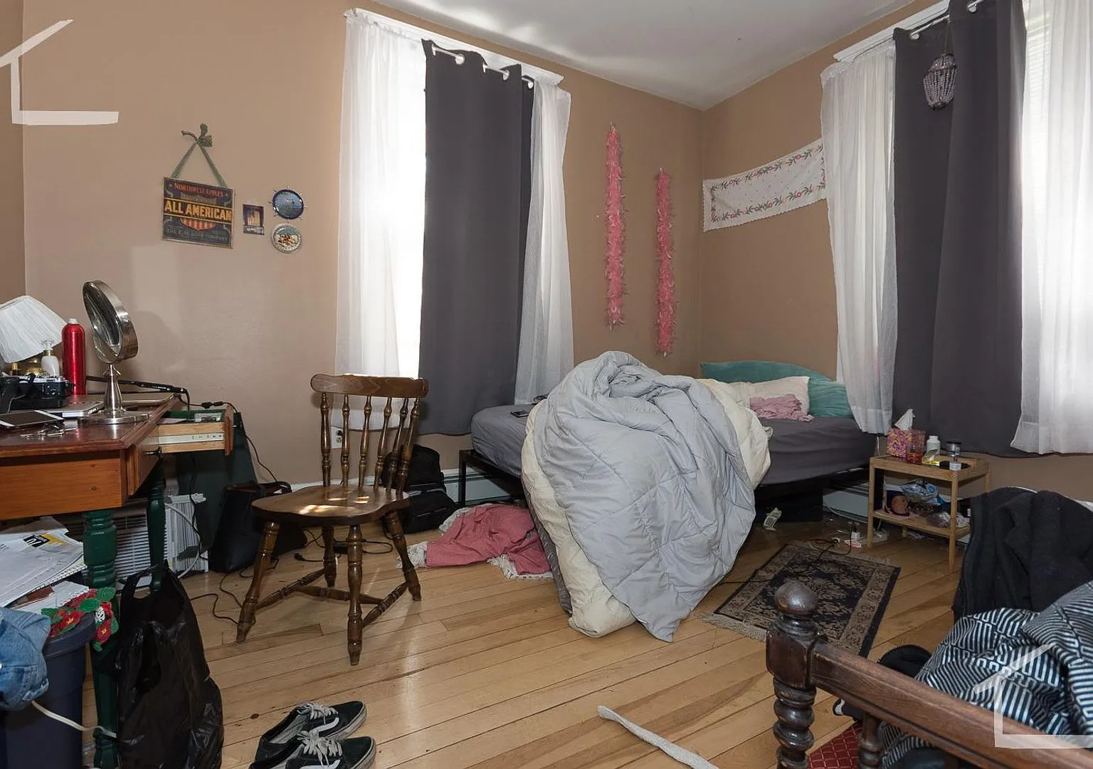 Central Allston Location. Steps from the T Stop. Laundry Facility. Parking for Rent — Photo 2