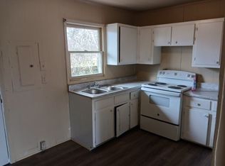 101 N Clay St #E, Hopkinsville, KY 42240