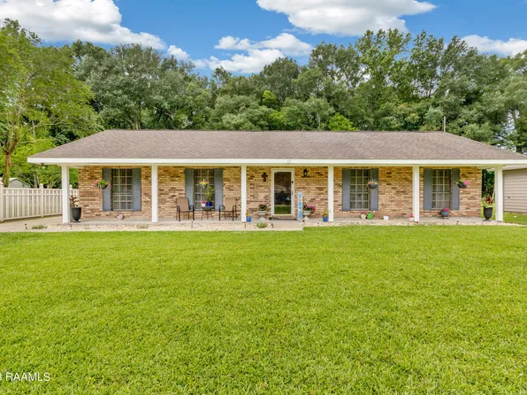 177 Briarwood Dr, Sunset, LA 70584