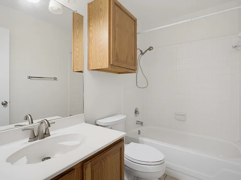 3921 Habersham — Photo 26