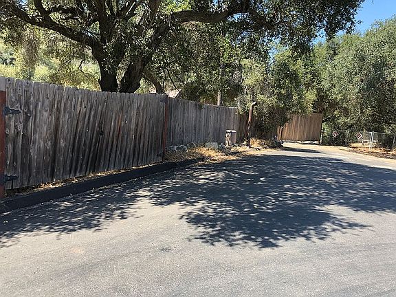 2nd image of 25902 Willow Ln