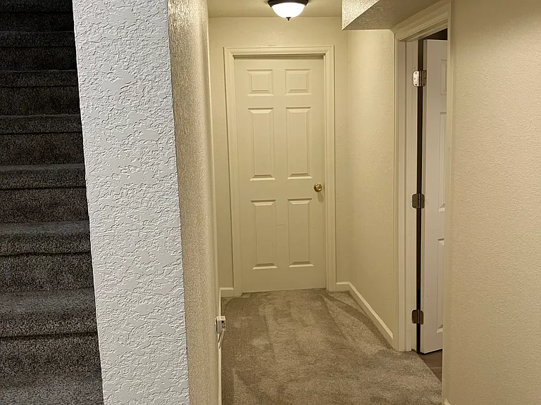 784 Gateway Cir — Photo 10