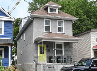 123 Pamilla St #4, Ottawa, ON K1S 3K9