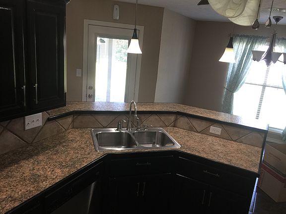 2nd image of 438 Meadowridge Cir