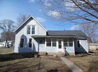 118 30th Ave N, Clinton, IA 52732