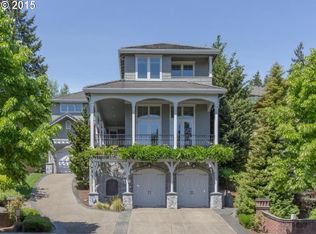 2727 Beacon Hill Dr, West Linn, OR