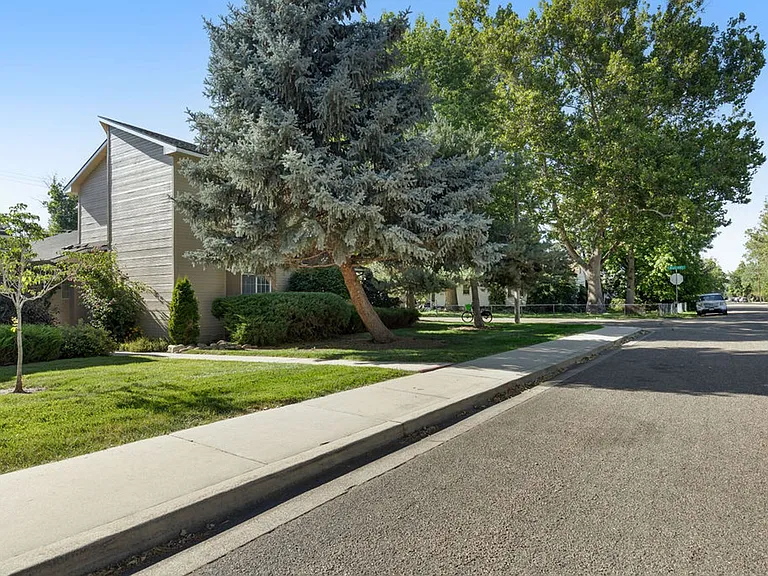 1817 S Colorado Ave — Photo 40