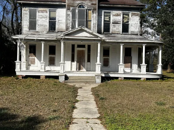 530 Buschman St, Hattiesburg, MS 39401