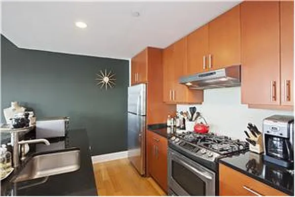 Sold by Urban Realty NYC | media 11