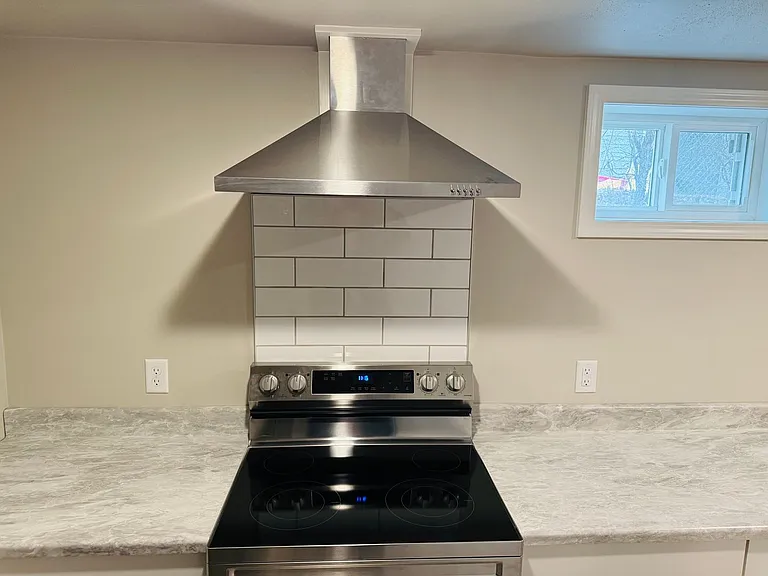 1718 Virginia Ln — Photo 19