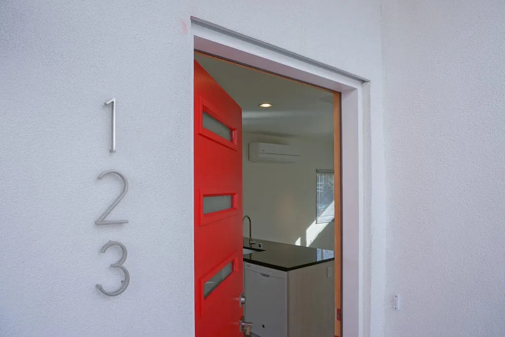 Studio, 665 sqft, $1,545 — Photo 1