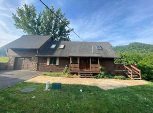 2875 Raleigh Cir, Shawsville, VA 24162