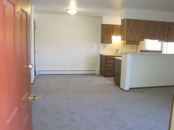 4th image of 695 Manhattan Dr APT 118