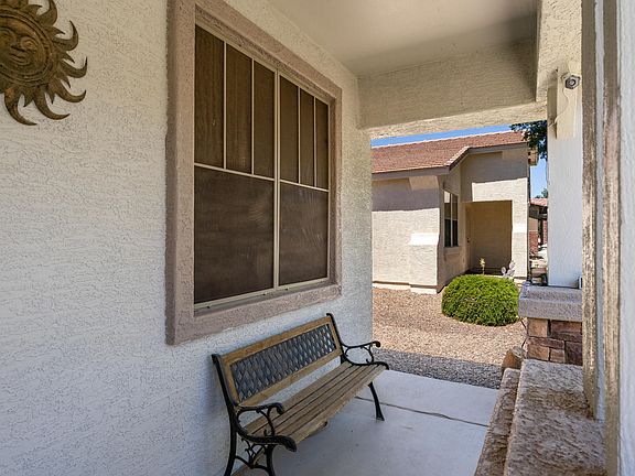 4th image of 1113 E Coyote Creek Way