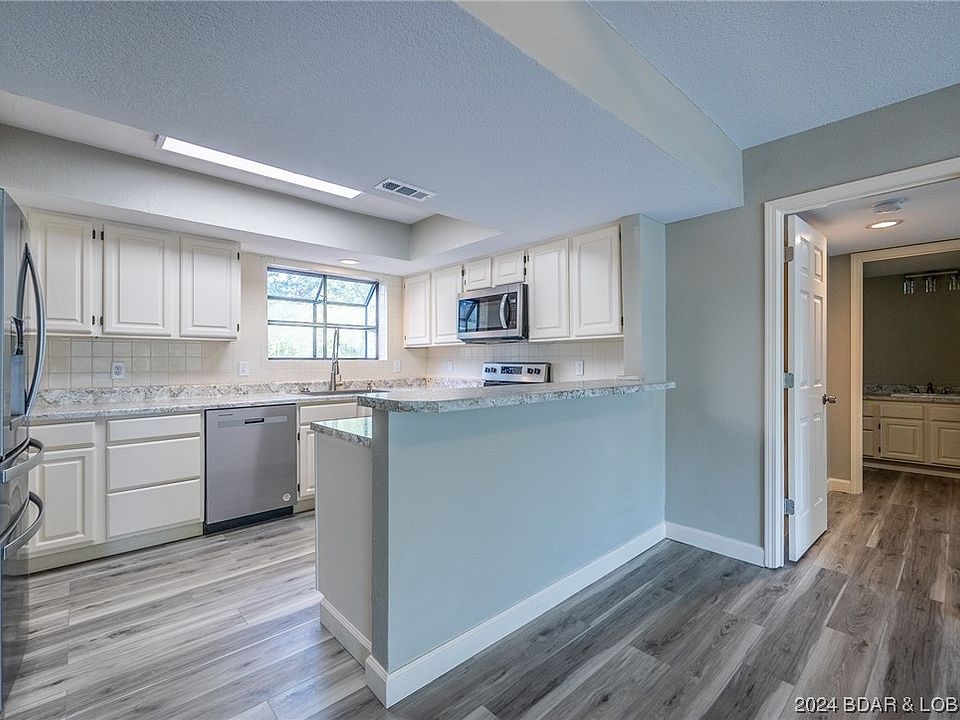 1st image of 429 Racquet Club Dr #306-2C