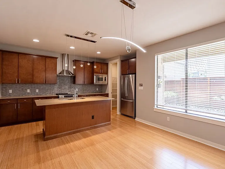 3107 Corbin Ln — Photo 4