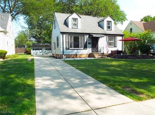 6841 Beresford Ave, Parma Heights, OH 44130