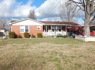 354 Lagoon Dr, McMinnville, TN 37110