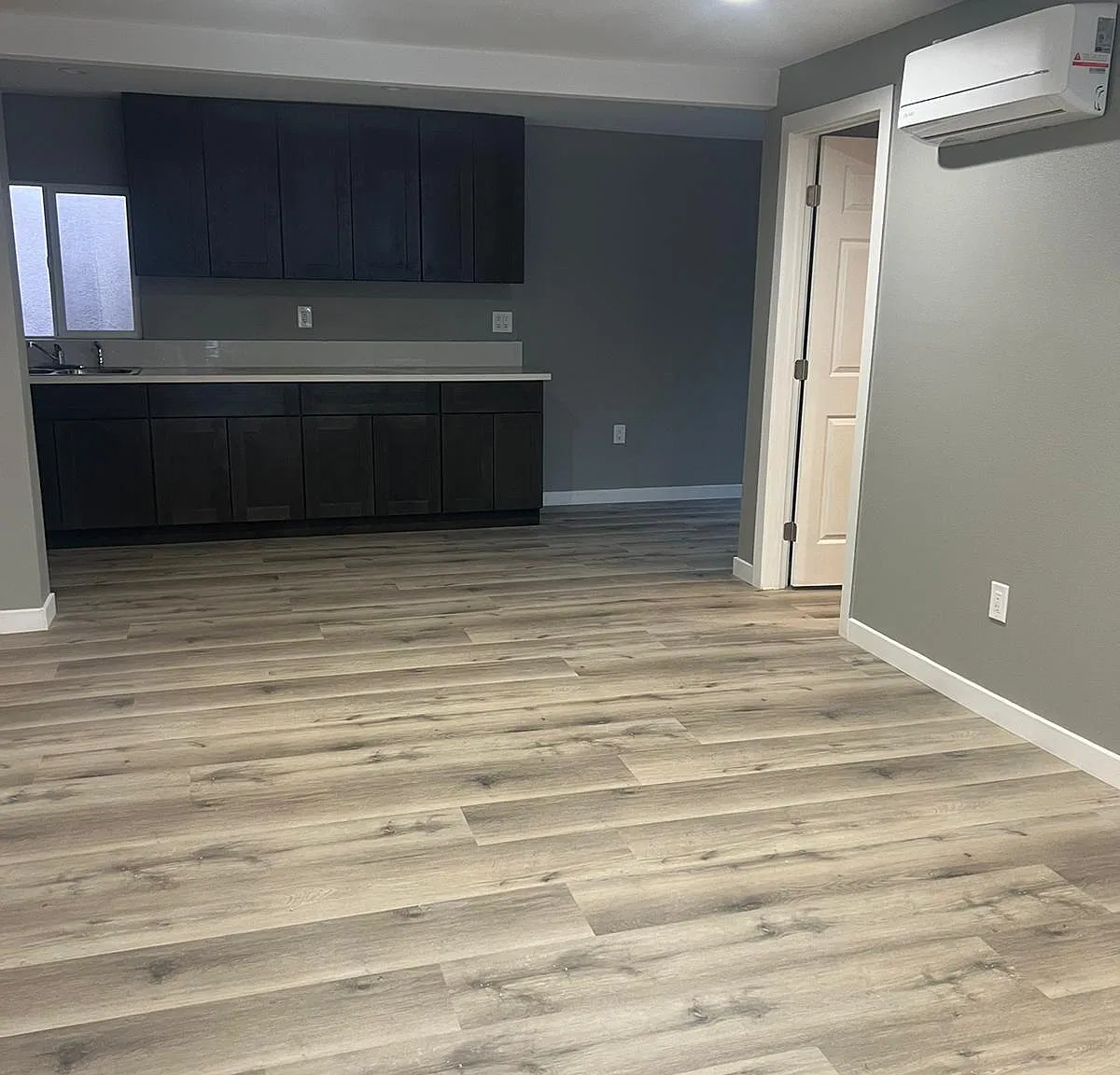 2 bed, 800 sqft, $2,700 — Photo 4