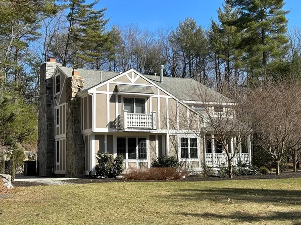 151 Depot St, Westford, MA 01886
