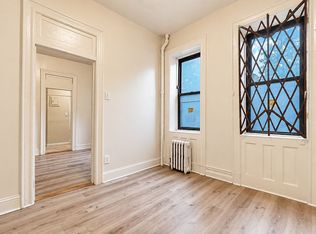 309 E Houston St APT 1B, New York, NY 10002