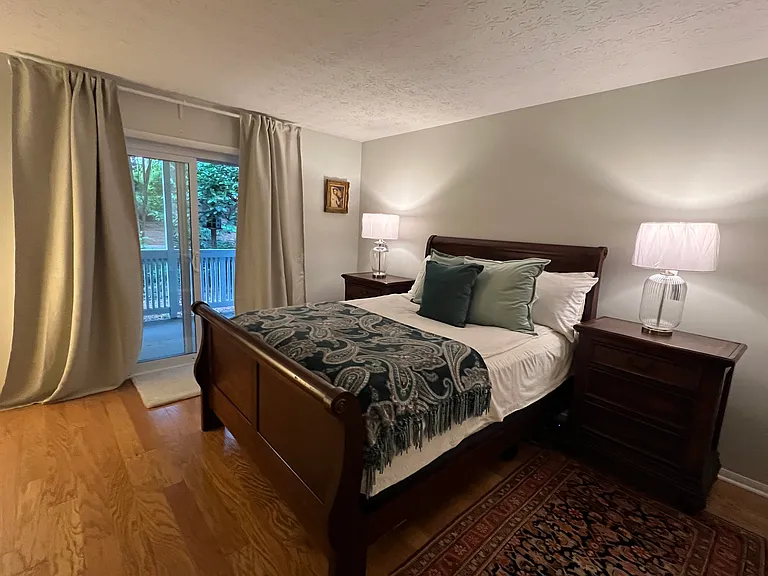 1400 Summit North Dr NE — Photo 11