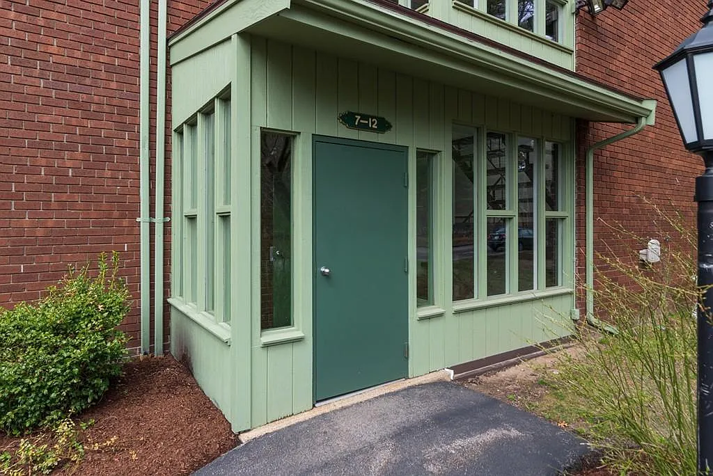 1 bed, 675 sqft, $2,000 — Photo 2