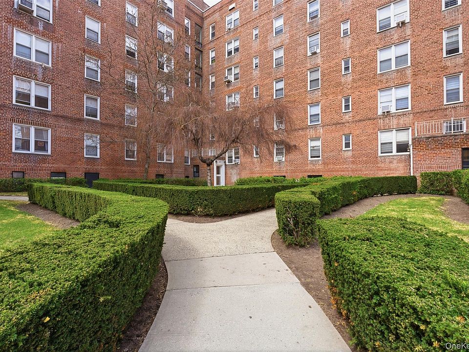 1st image of 5639 Netherland Avenue #5C