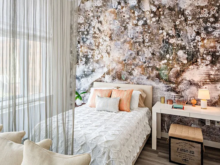 Studio bedroom