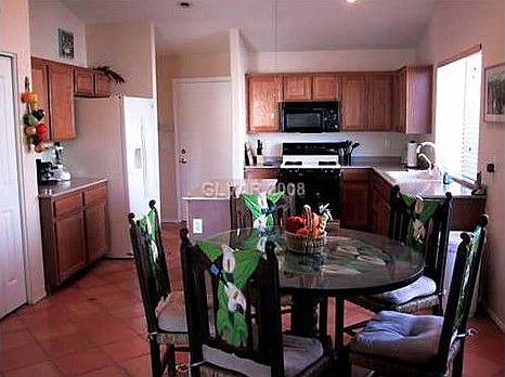 3rd image of 7754 Lofty Hill Ct
