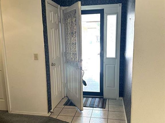 2nd image of 2024 N Benjamin St