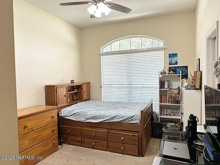 1932 Lyndhurst Dr — Photo 17