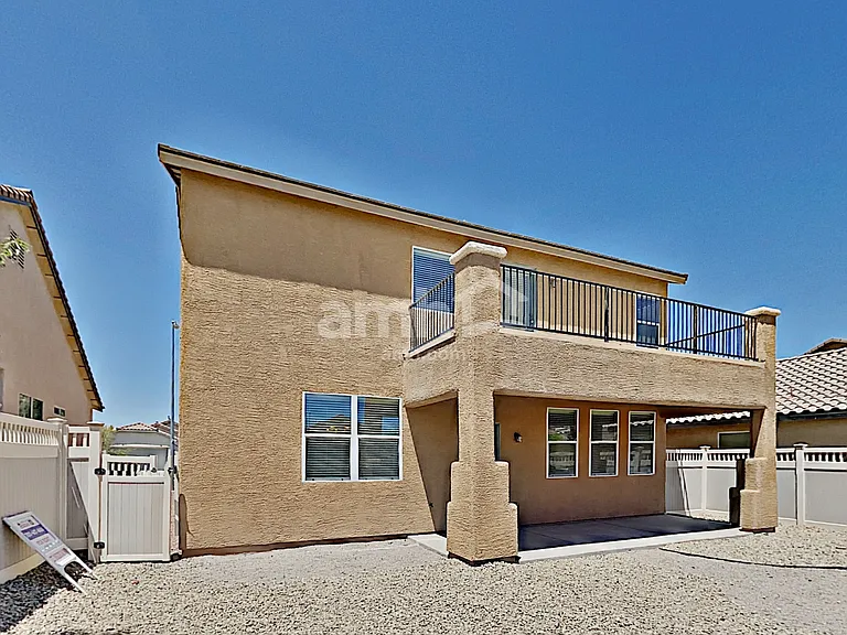 1052 Crescent Falls St — Photo 14