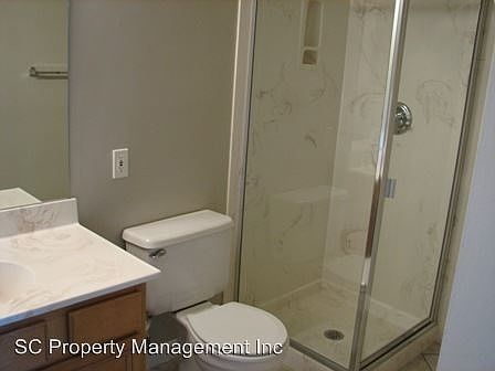 5th image of 1418 Gordon St