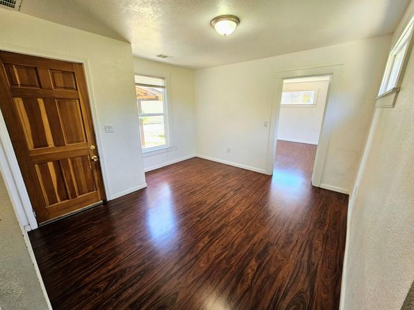 3422 Alexander Ct #B