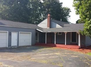 1897 Mount Vernon Rd, Newark, OH 43055