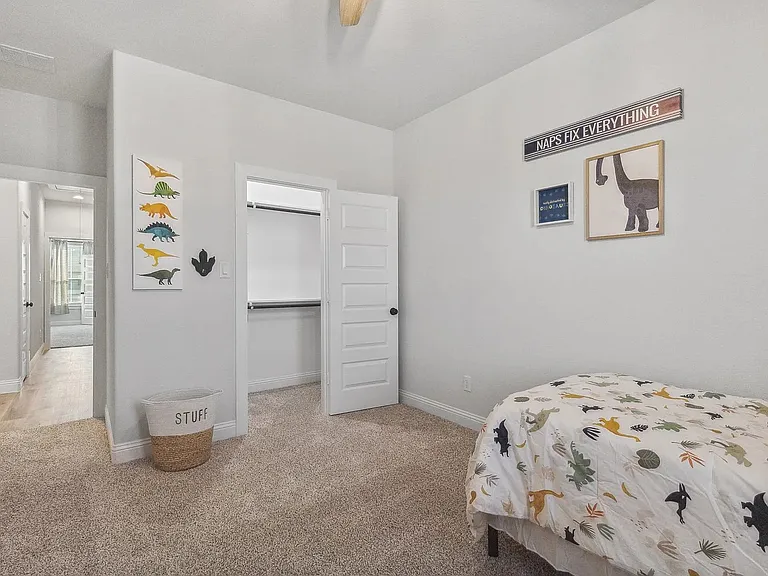 4001 Avion Dr — Photo 24
