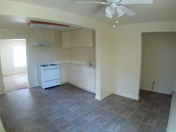 3rd image of 3239 W 190th St APT A
