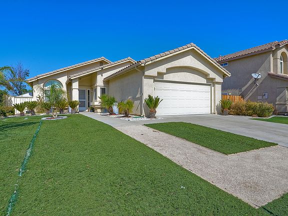 2nd image of 44617 Jamin Cir
