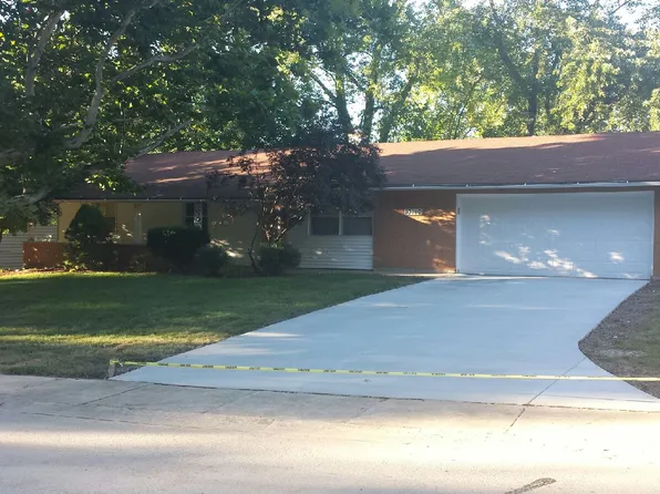 10110 Huntington Ct, Orland Park, IL 60462