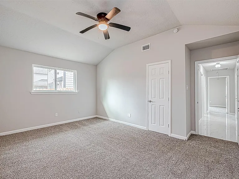 635 Tarpaulin Way — Photo 22