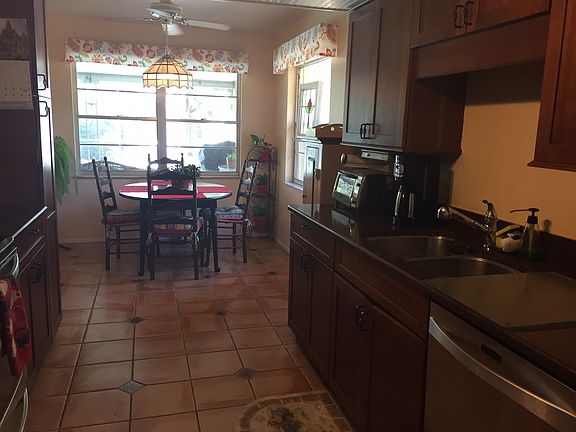 5th image of 7812 Portosueno Ave