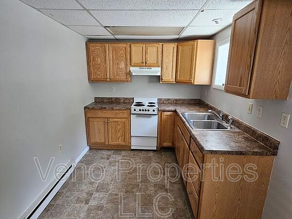 3rd image of 17 19th Ave #B