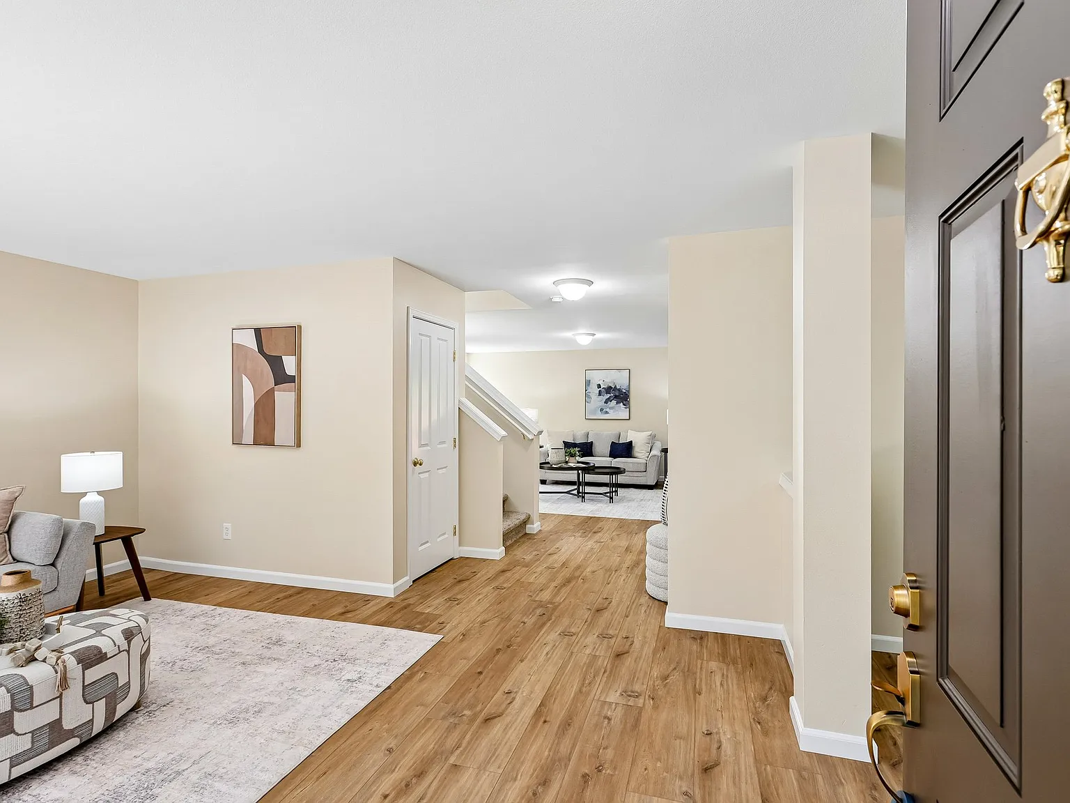4 bed, 2610 sqft, $4,650 — Photo 4