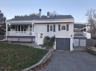 51 Wachusett St, Springfield, MA 01118