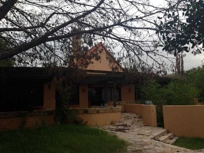 1570 Hillcrest Blvd, Eagle Pass, TX, 78852