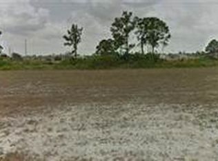 1806 NE 44th St, Cape Coral, FL 33909