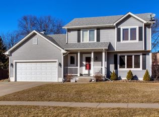 607 5th St NW, Altoona, IA 50009