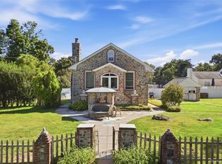18 Old Mill Rd, Yorktown Heights, NY 10598